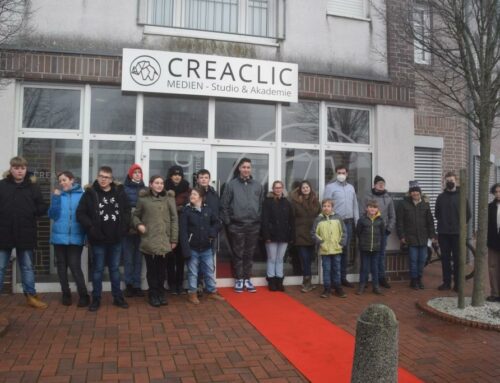 Schülerinnen und Schüler drehen ihren nächsten Film
